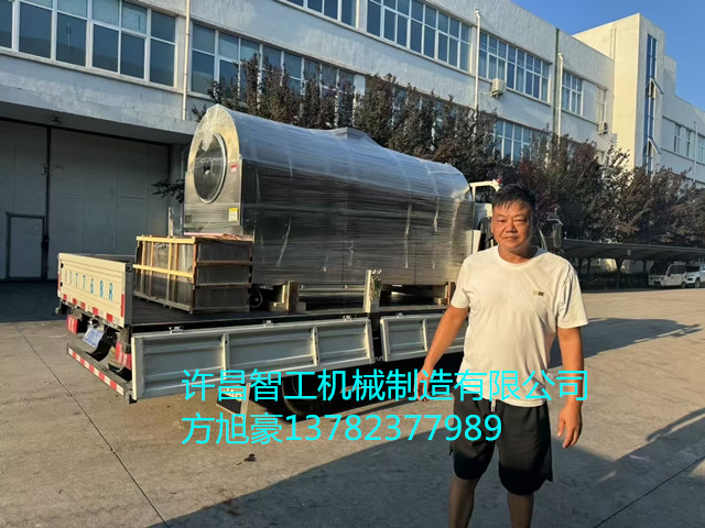 500斤炒花生果機裝車發(fā)貨